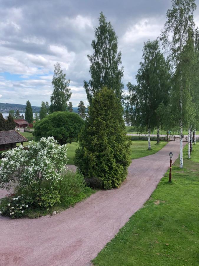Mysigt Boende I Raettvik Med Utsikt Oever Siljan Exterior foto