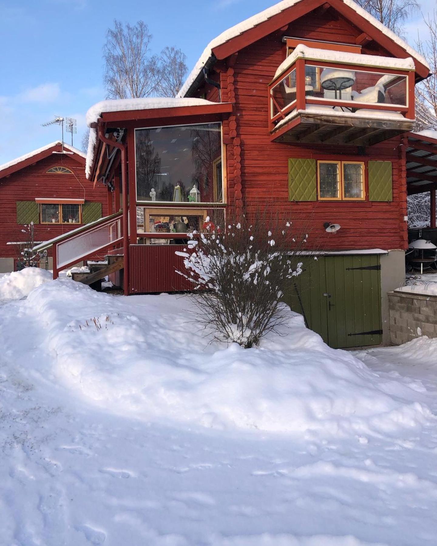 Mysigt Boende I Raettvik Med Utsikt Oever Siljan Exterior foto